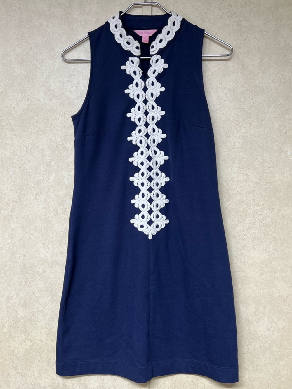Lilly Pulitzer Callista true navy sleeveless shift dress embroidered lace trim - Picture 4 of 12